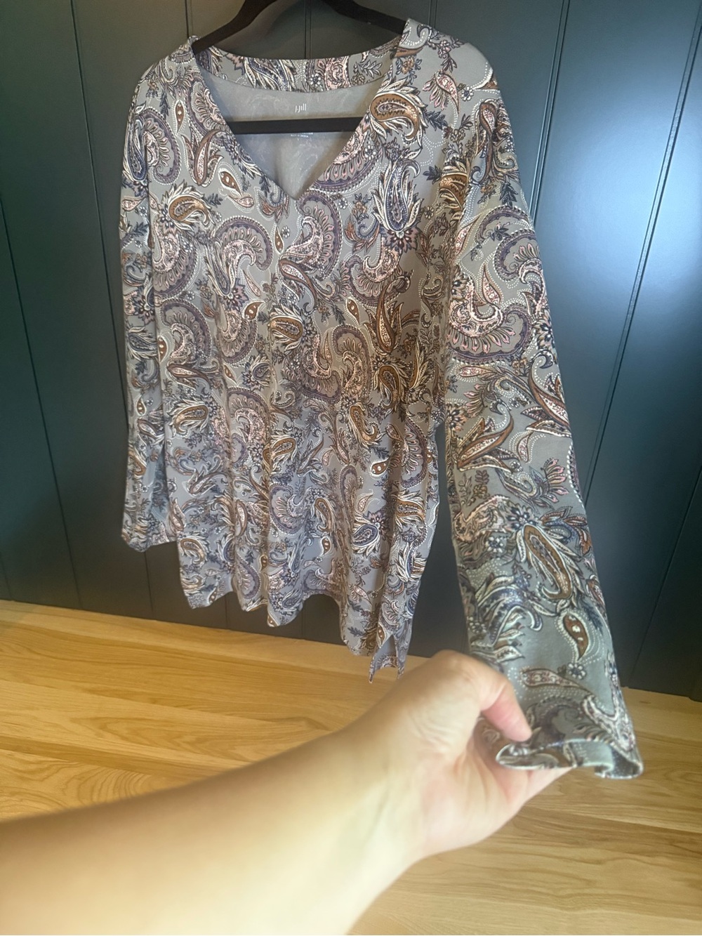 🍂J. Jill Women’s Gray Paisley Supima Cotton V-Neck Long Sleeve Tunic - Size L - Picture 5 of 10
